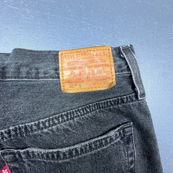 Levi's 501 Skinny Jeans Black Denim Women's Size Small 26 Distressed Premium - Picture 13 of 16